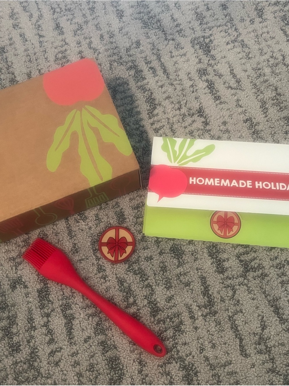 Raddish Kids Homemade Holiday Kit with Basting Brush and Patch